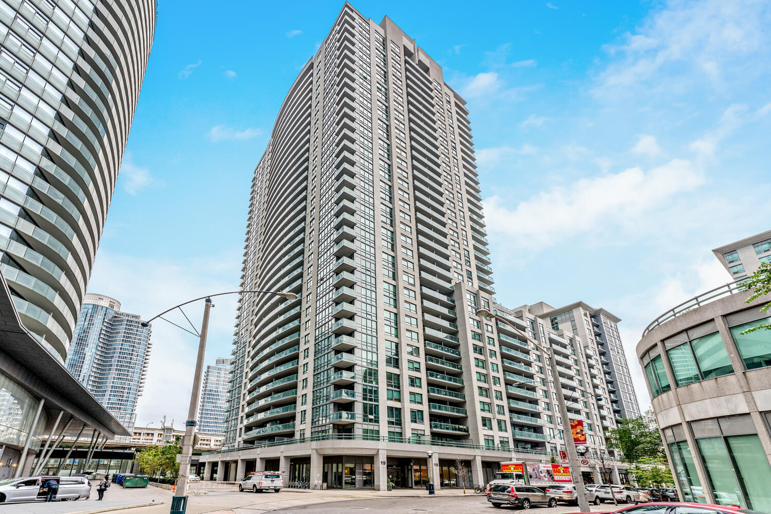 19 Grand Trunk Crescent 3310, Toronto Charlton Advantage